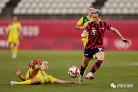 球圈实属罕 球圈实属罕